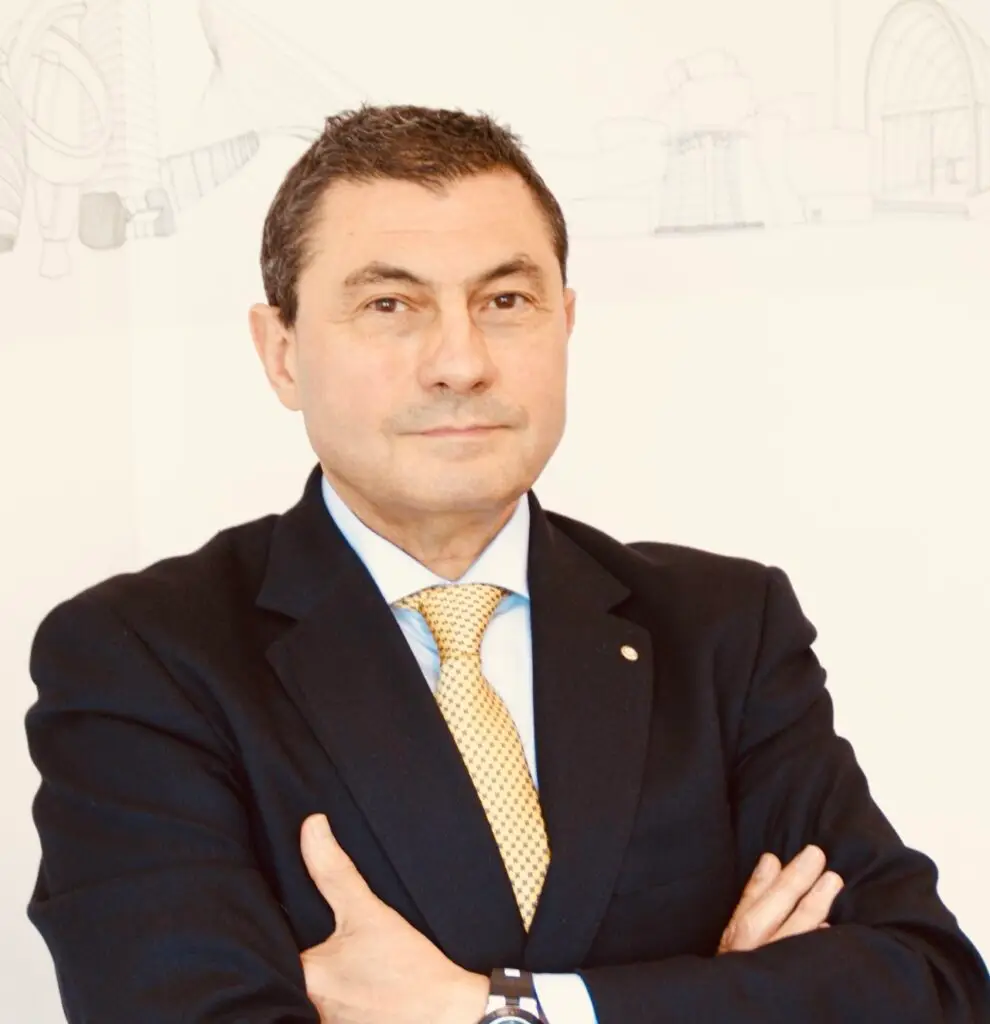 Adolfo-Carvajal 1
